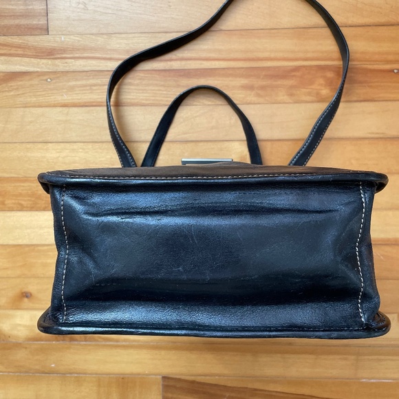 Fab COLE HAAN Black Leather Shoulder Bag - Picture 7 of 9